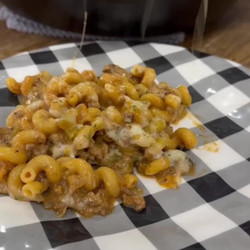 Cheesesteak Hamburger Helper