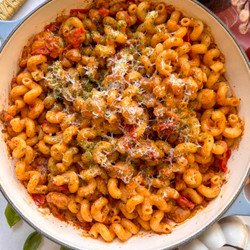 Creamy Sausage Pasta (vegetarian)