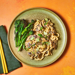 Plant-based Creamy Mushroom Miso Udon