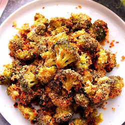 The Best Garlic Parmesan Roasted Broccoli Recipe