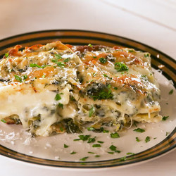 Spinach Artichoke Ravioli Bake