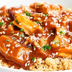Slow Cooker Honey Sriracha Chicken Recipe