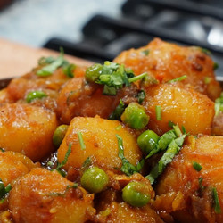 Dad's Delicious Aloo Curry Recipe