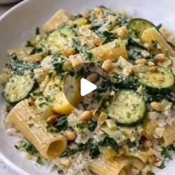 Lemon Zucchini Rigatoni With Parmesan