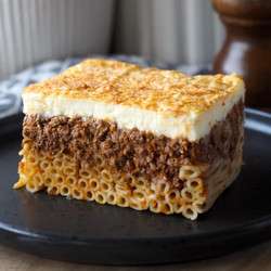 Pastitsio | Greek Pasta Bake