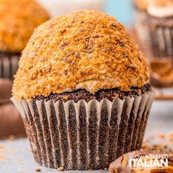 Butterfinger Cupcakes