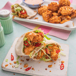 Bang Bang Chicken Pittas