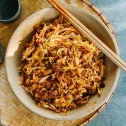 Chinese Hot And Sour Cabbage