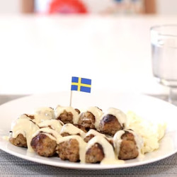 Easy Swedish Recipe “meatball At Home”