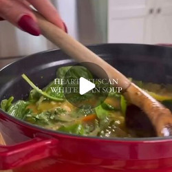 Hearty Tuscan White Bean Soup