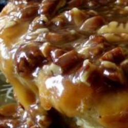 Buttermilk Skillet Cake With Pecan Praline Topping