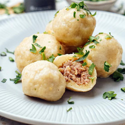 Hascheeknödel