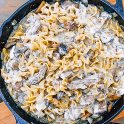 One Pot Beef Stroganoff