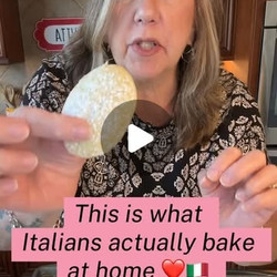 Mom's Everyday Italian Cookies
