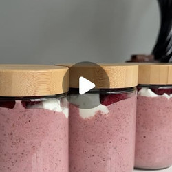 Blended Raspberry Chia Seed Pudding