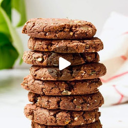 Iron-boost High-protein Choc Cookies