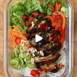 Lemongrass Chicken Noodle Prep
