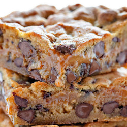 Chocolate Chip Caramel Bars