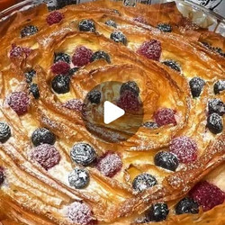 Phyllo Custard Berry Pie