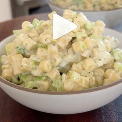 Mom's Creamy Broccoli Pasta