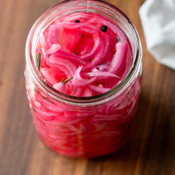 Quick Pickled Red Onions