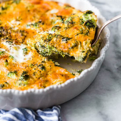 Crustless Broccoli &amp; Cheddar Quiche