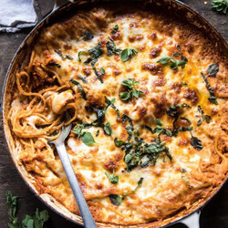 One-pan Cheesy Spaghetti Pie