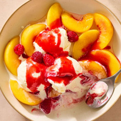 Easy Peach Melba