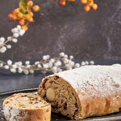 Cranberry And Pistachio Stollen