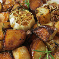 Rosemary Potatoes With Roasted Heads Of Garlic