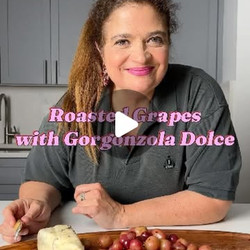 Cheese And Roasted Grapes