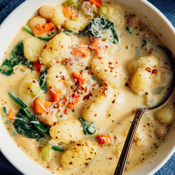 15-minute Creamy Gnocchi Soup Recipe