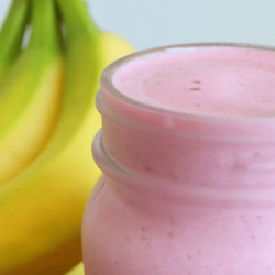 Berry Banana Baobab Smoothie | Thm: E