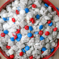 Red White &amp; Blue Puppy Chow