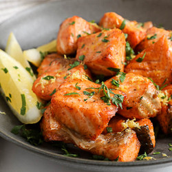 Air Fryer Salmon Bites
