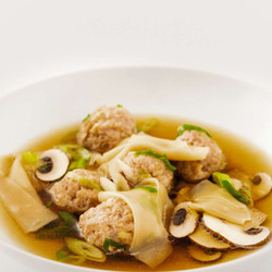 Wantan-suppe »dekonstruiert«