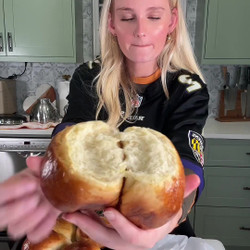 Fluffiest Dinner Rolls