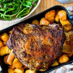 Rosemary Garlic Lamb Shoulder With Gravy