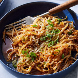 Kongnamool (korean Soybean Sprouts)