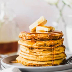 Fluffy Vegan Pumpkin Pancakes