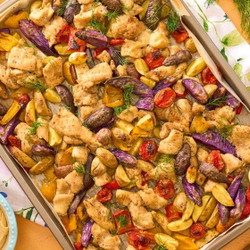 Mediterranean-inspired Chicken Sheet Pan Dinner
