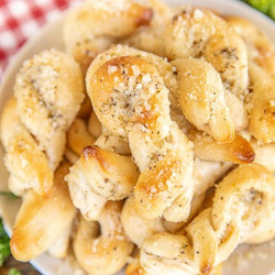 Easy Parmesan Bread Twists