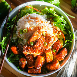 Crispy Garlic Tofu