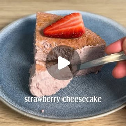 High-protein Strawberry Cheesecake