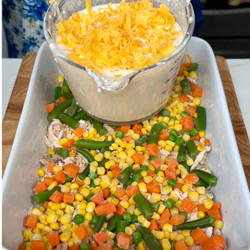 Bsked Chicken Pot Pie Cobbler