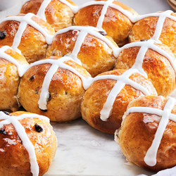 Classic Hot Cross Buns