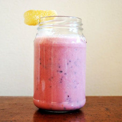 Light And Frothy Raspberry Faluda Recipe