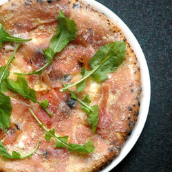 Motorino Pizzeria Napoletana (Sauceless Parma Ham &amp; Rocket Pizza)