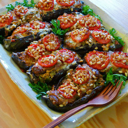 Eggplants Stuffed With Onions, Peppers, Cheese And Nuts