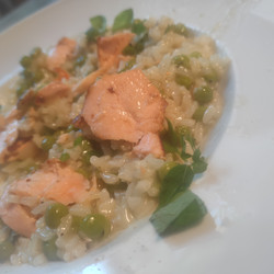 Risotto mit Erbsen &amp; Lachs